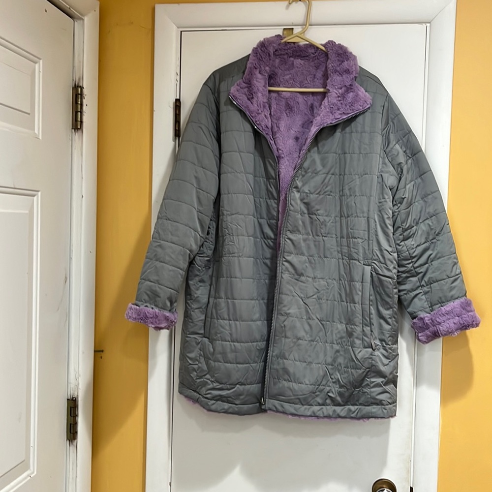Super Soft Fully Reversible Winter Jacket ! - image 1